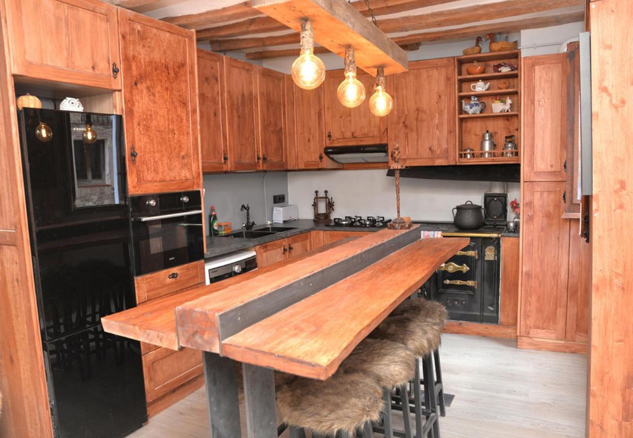 Apartmán Triplex Rustico-Moderno Hasta 18 Plazas - Pobla De Lillet La Pobla de Lillet Exteriér fotografie