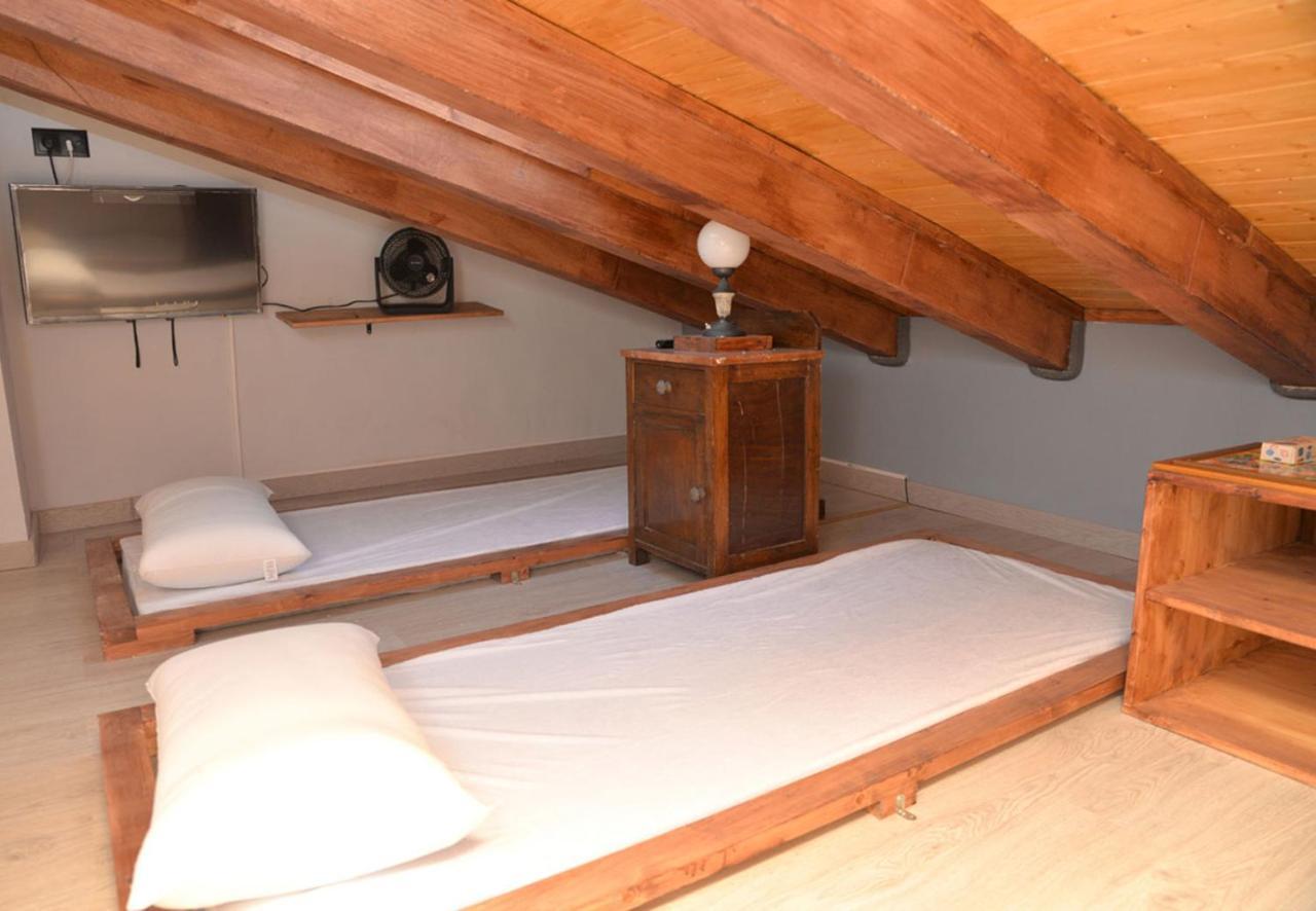 Apartmán Triplex Rustico-Moderno Hasta 18 Plazas - Pobla De Lillet La Pobla de Lillet Exteriér fotografie